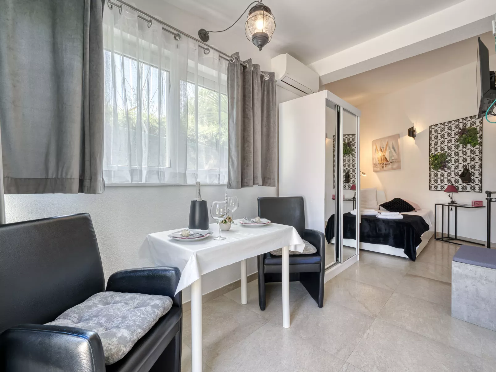 Villa Nika Studio-Binnen
