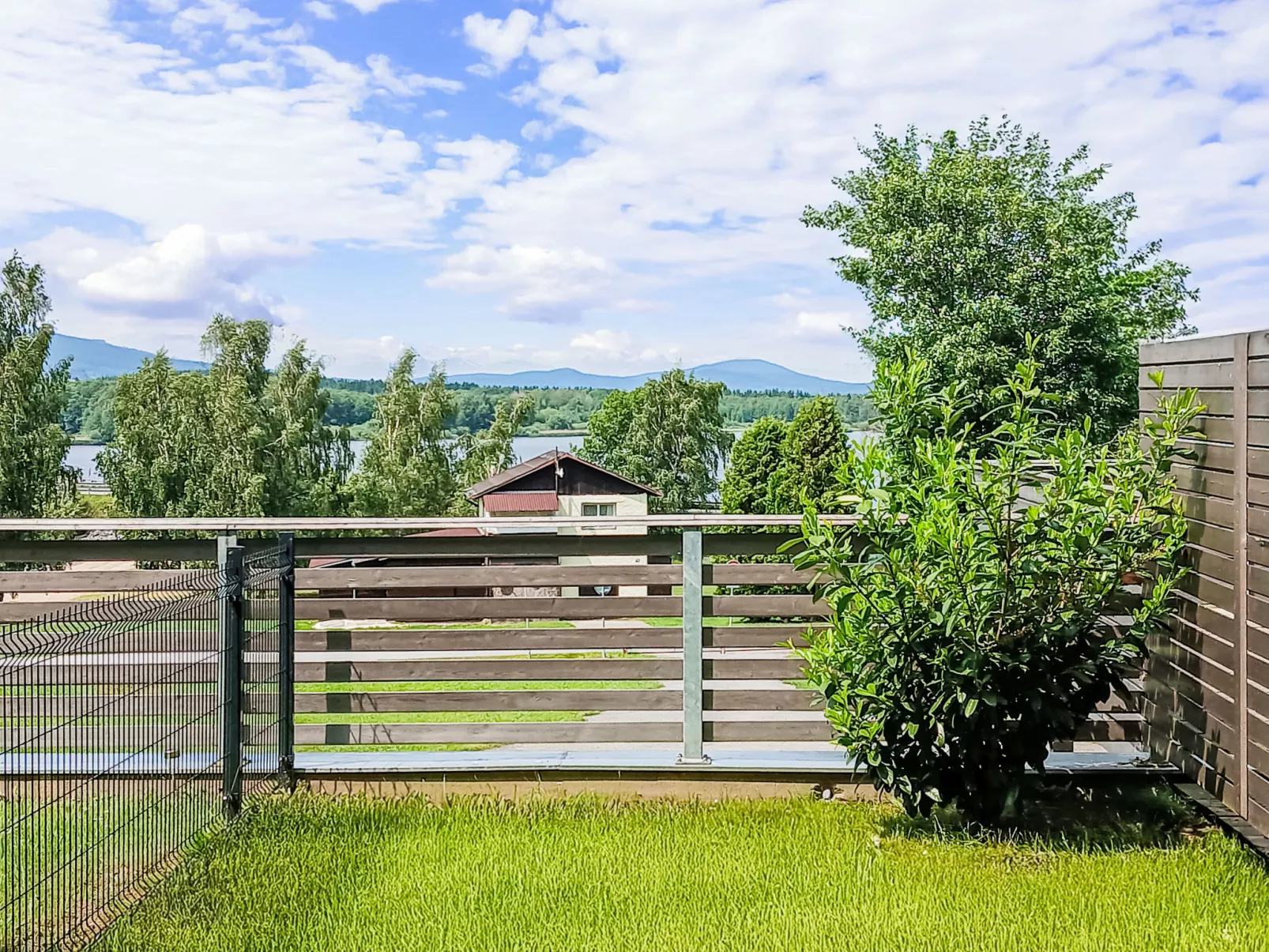 Lakeview Luxury Lodge & Garden-Buiten