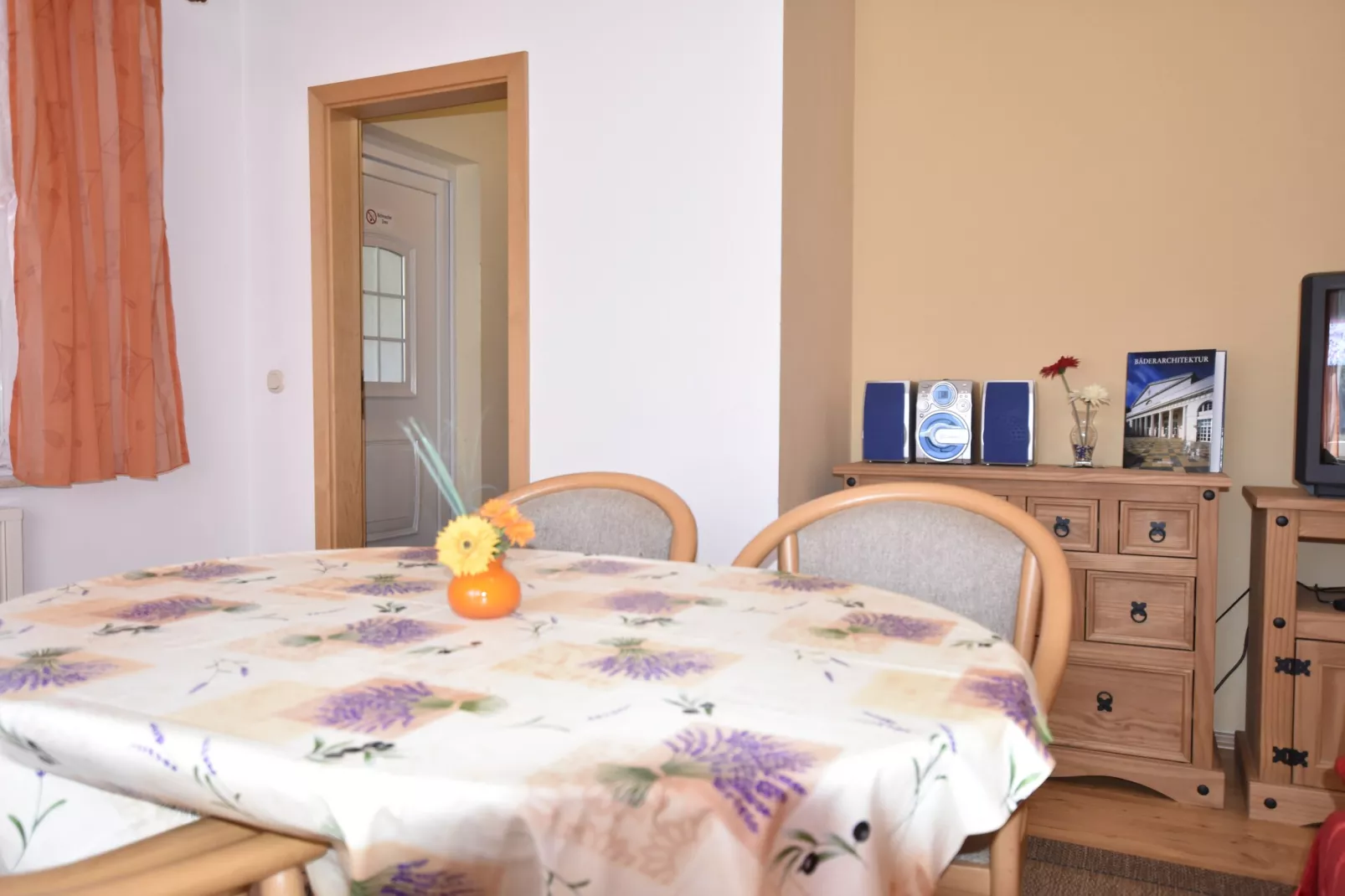 Granitztal mit 2 Schlafzimmern - 3 km zum Strand-Eetkamer