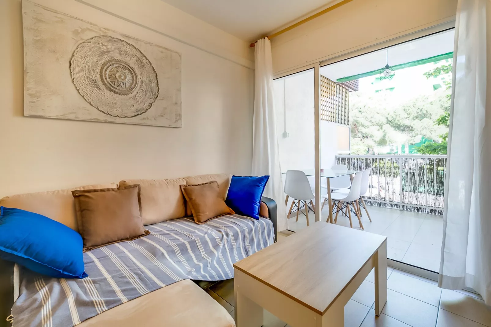 Vivalidays Edurne - Blanes - Costa Brava-Woonkamer