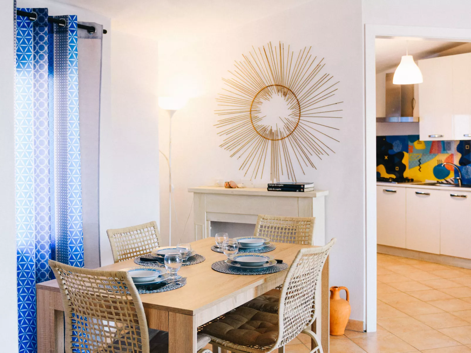 Crystal Sea Apartment-Binnen