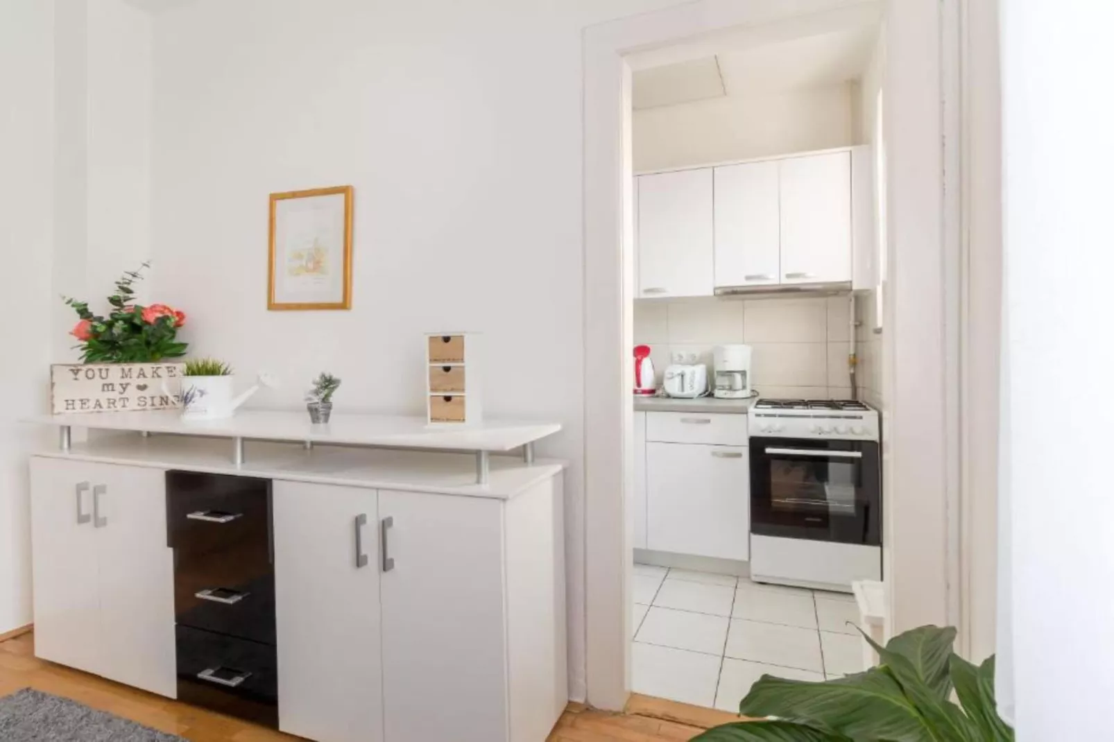Apartments Lavanda Idila - Studio apartment   (Studio  with Garden View on BDC) -(1)-Keuken