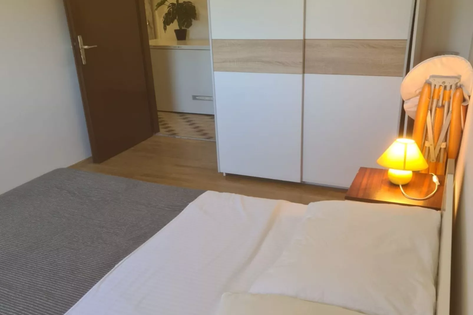 Apartments Rubbi - Three Bedroom Apartment with Terrace-Slaapkamer