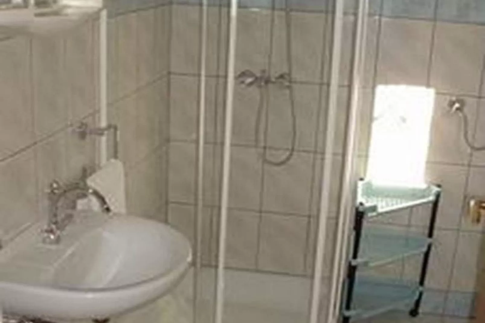 Apartments White House - Studio Apartment with Terrace and Sea View 5-Badkamer
