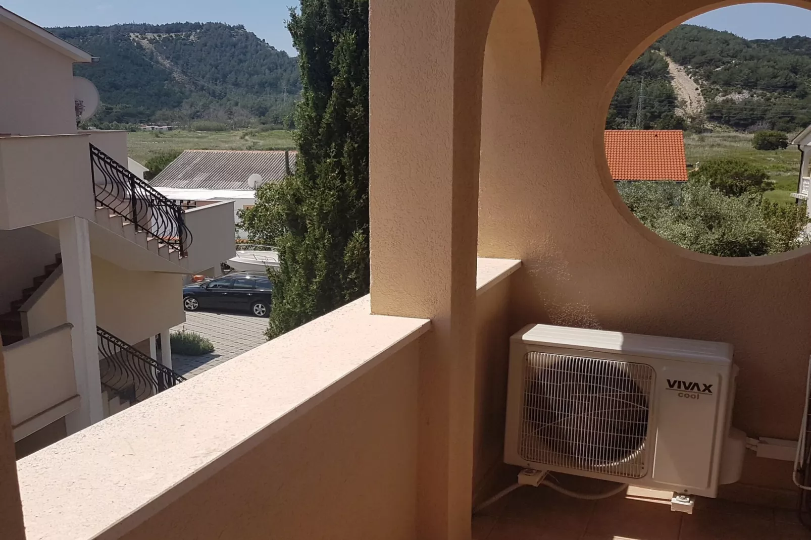 Apartments Danijela & Vlado - Two Bedroom Apartment with Balcony and Garden View-Buitenlucht