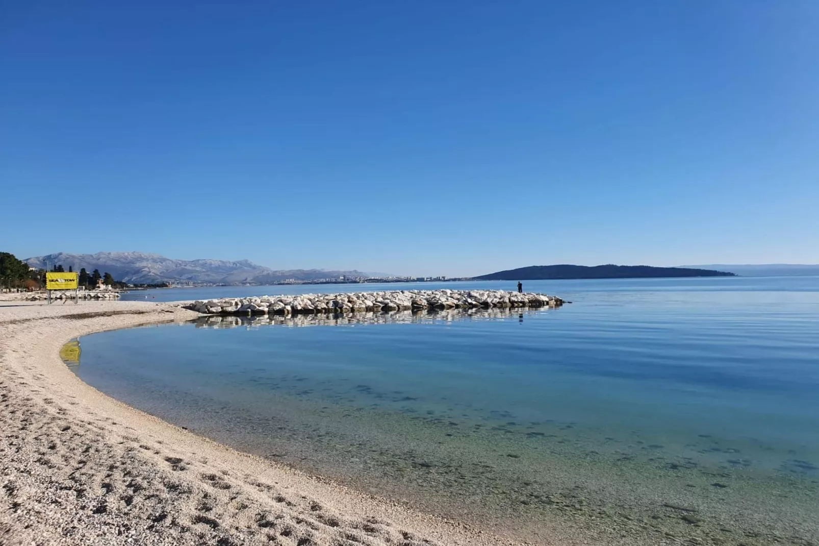 Kastel Novi Elegant and Stylish Apartment with Terrace and Patio - Two Bedroom Apartment with Terrace-Sfeer