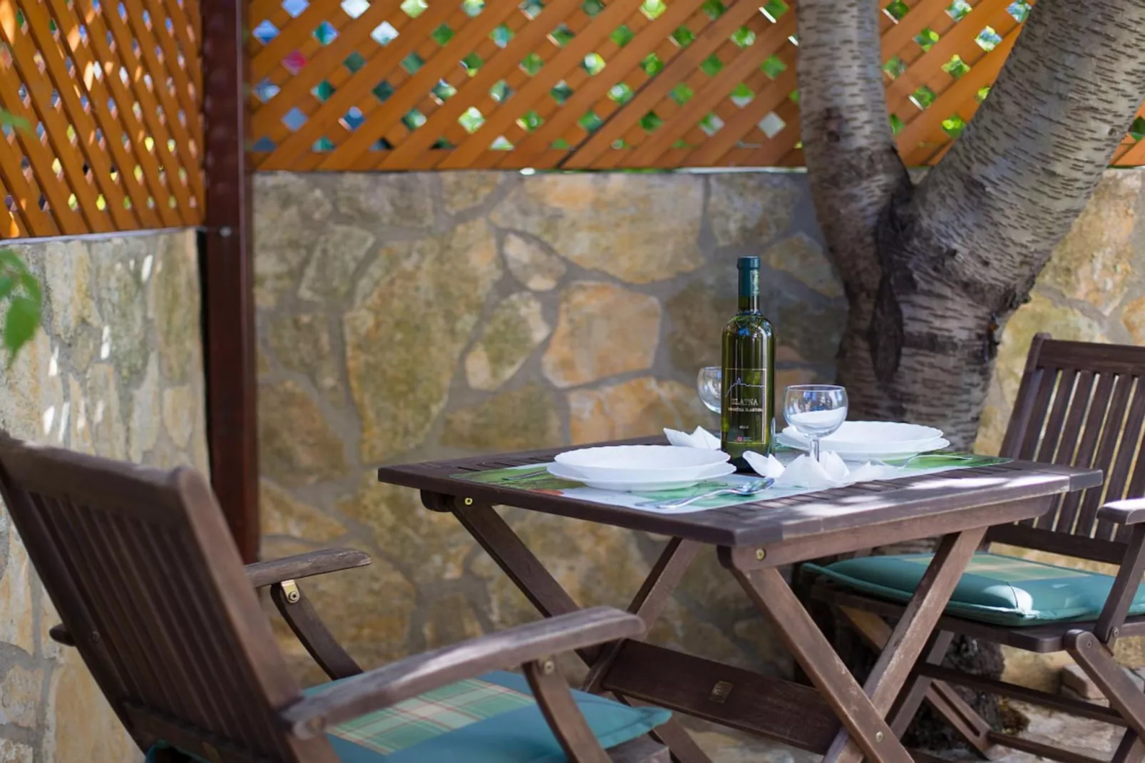 Elegant Krk Hideaway Apartment with Terrace - One Bedroom Apartment with Terrace-Buitenlucht