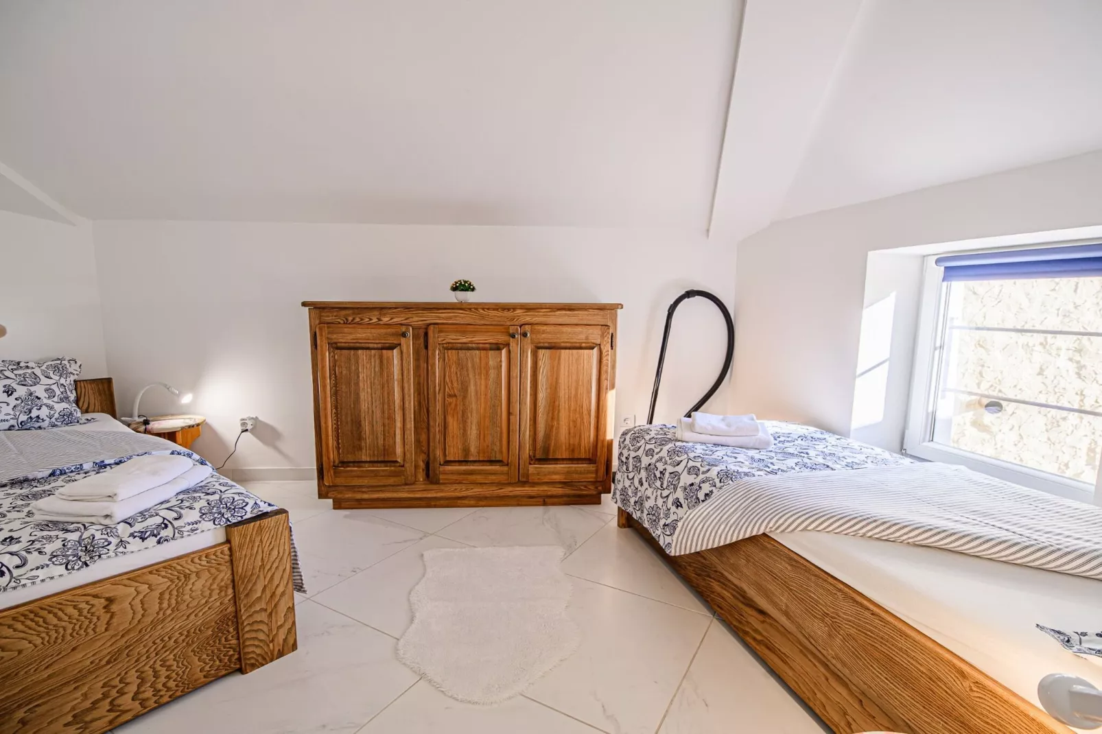 Sleek and Stylish Umag Apartments with Sea View - Two Bedroom Apartment with Terrace (owner 2)