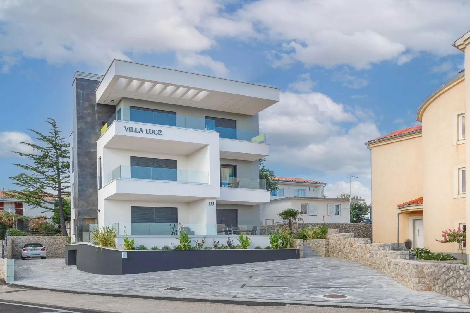 Luxury Beachfront Krk Apartments with Terrace - One Bedroom Apartment with Terrace-Buitenlucht