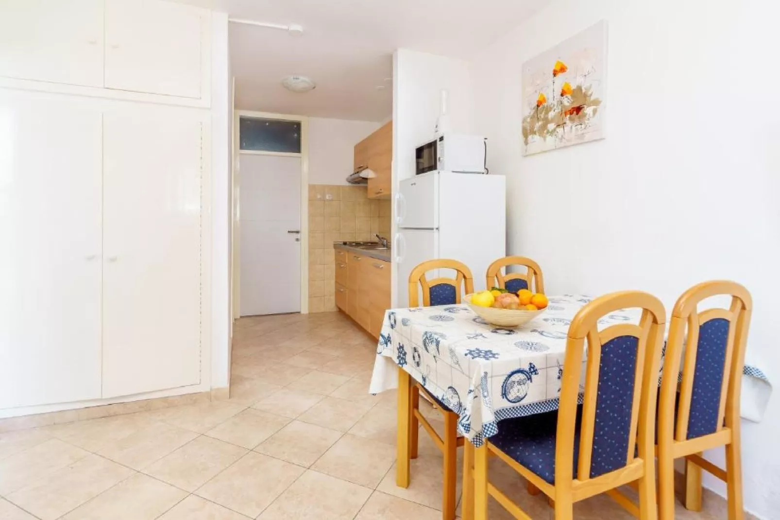 Lumbarda Resort Apartments -Comfort One Bedroom Apartment  E8-Eetkamer