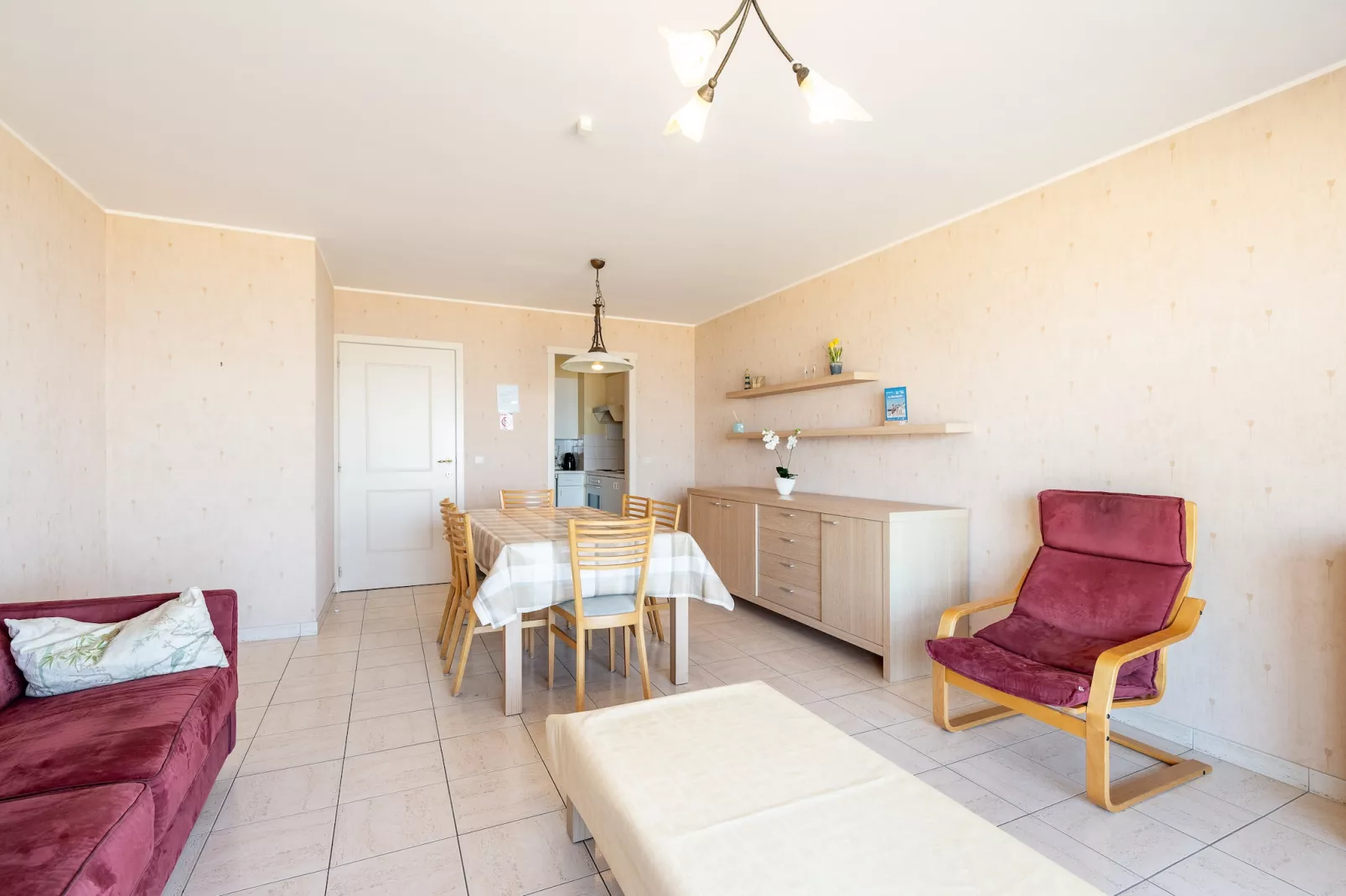 LECOMTE 5A-Eetkamer