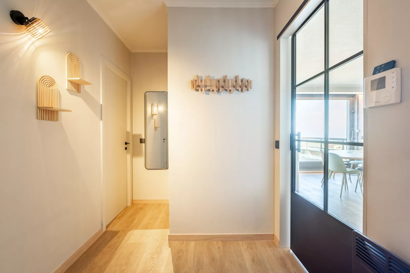 MALIBU BEACH III 11A-Overloop