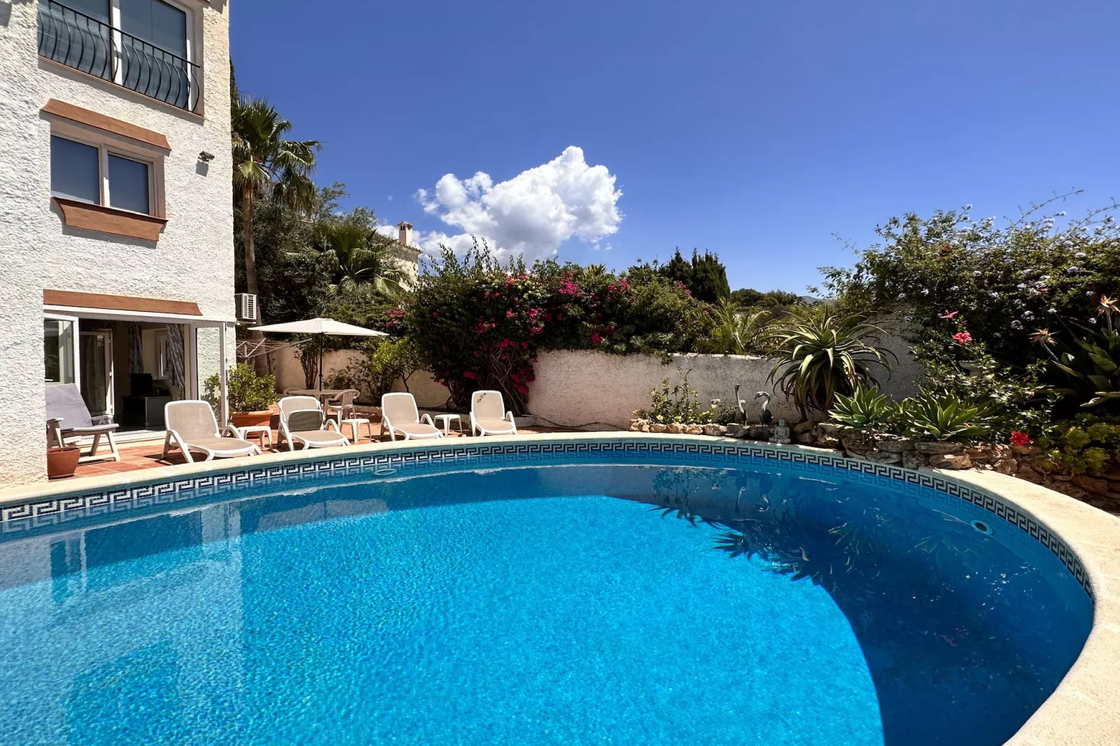 Chimenea 15 Private Pool and Parking by Casasol-Zwembad