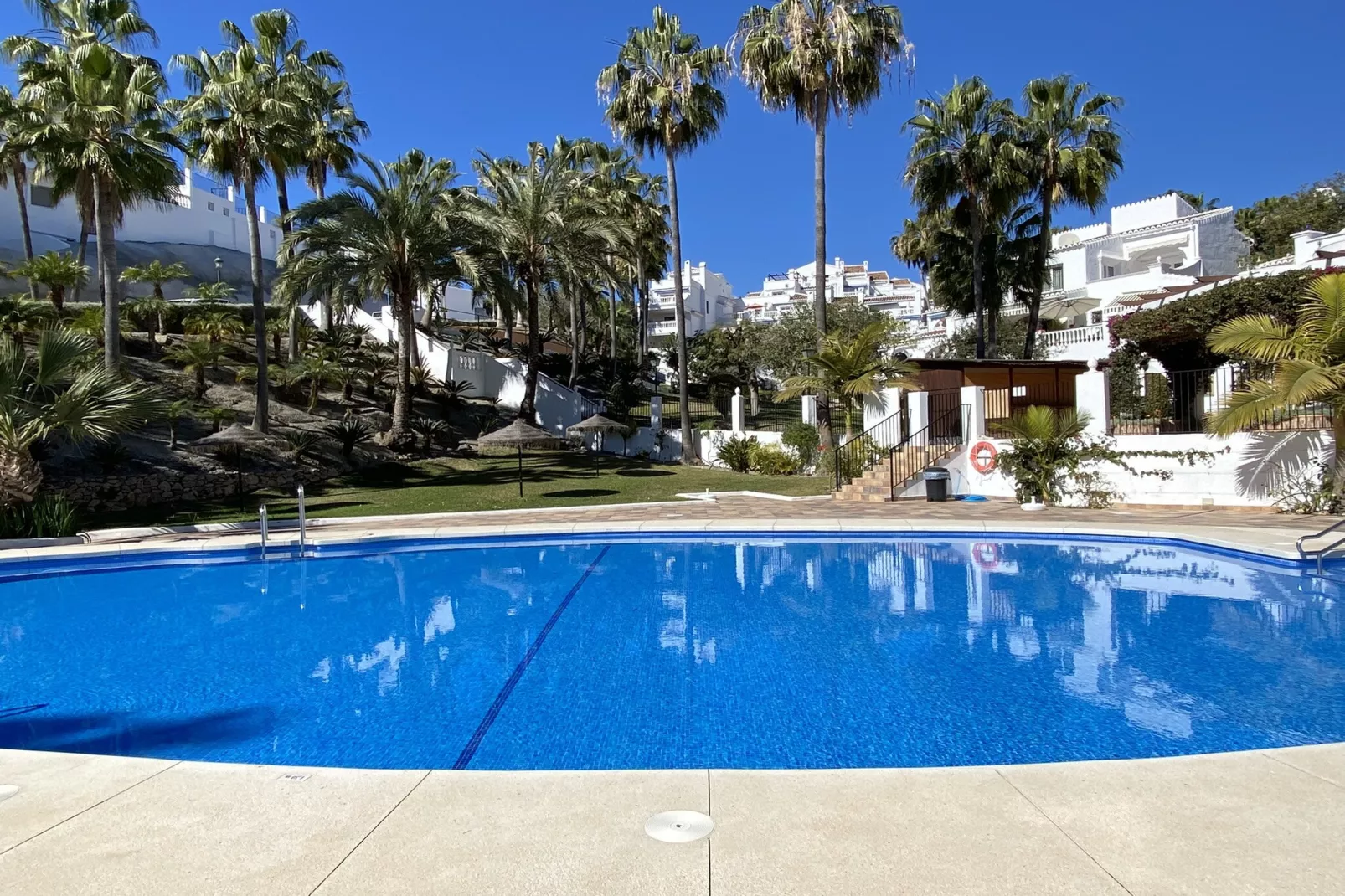 Oasis de Capistrano Rabat 27 by Casasol-Zwembad