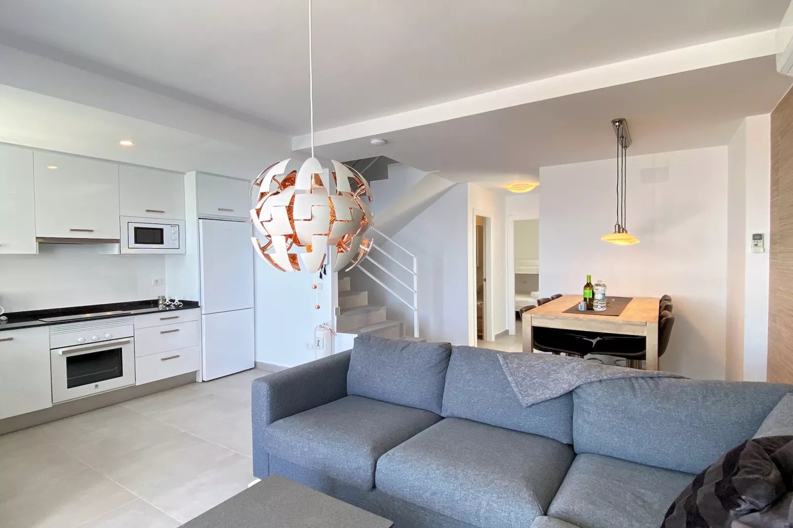 Terrazas de Ladera Duplex 2 by Casasol-Woonkamer