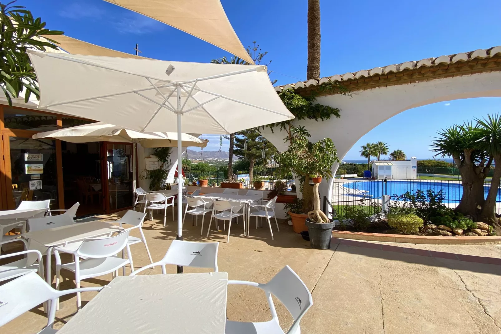 Villa Seaview Punta Lara by Casasol-Zwembad