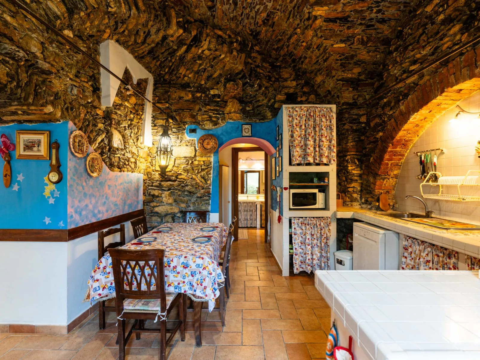 La Bouganville - Rustico con giardino-Binnen