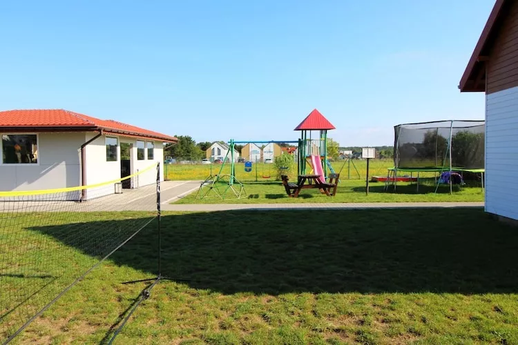 Domek parterowy z osobną sypialnią w Rewalu