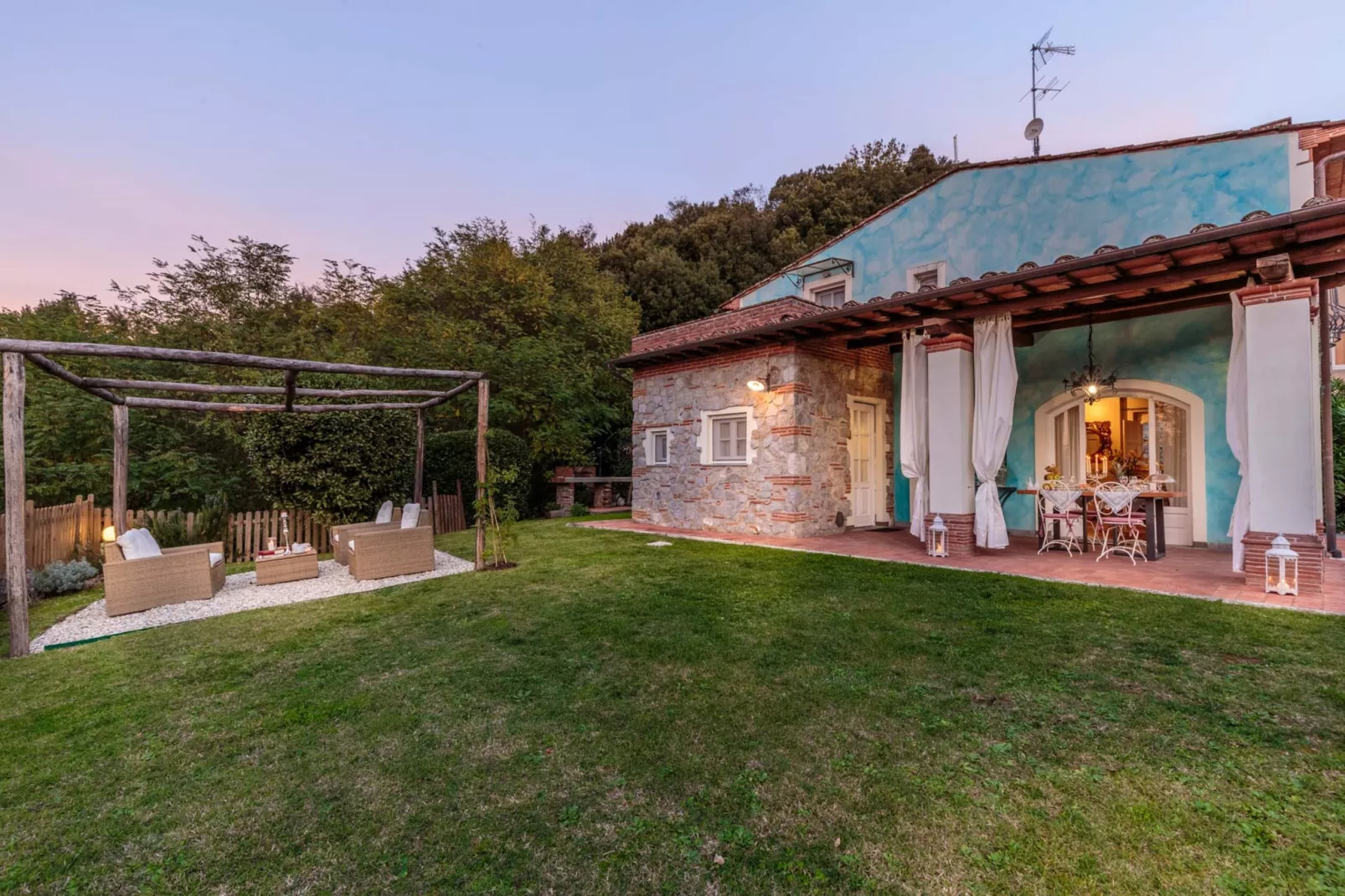 Rondini Farmhouse-Niet-getagd