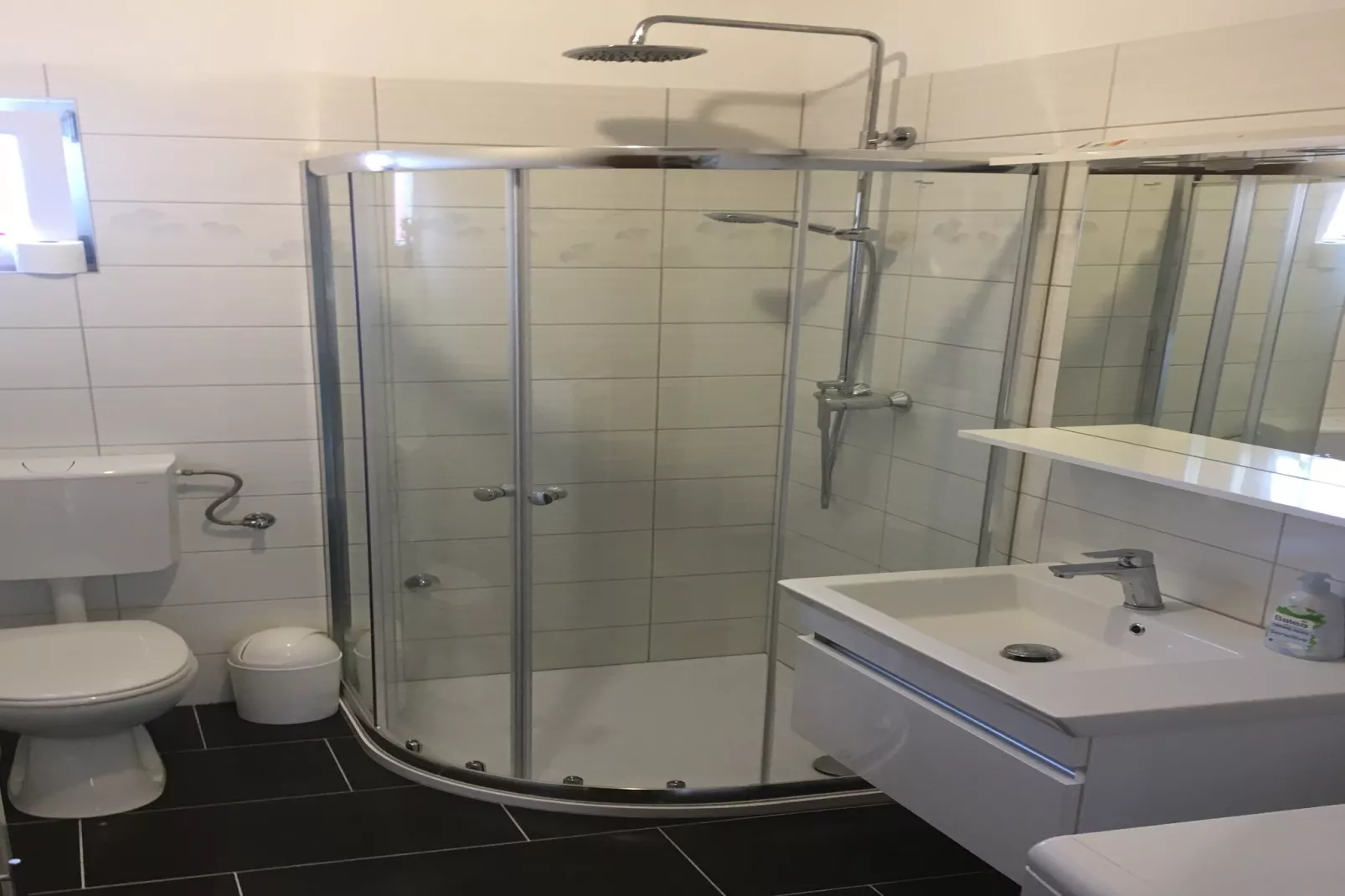 Apartment Angie - Three Bedroom Apartment with Terrace - A1 - (ST)-Badkamer