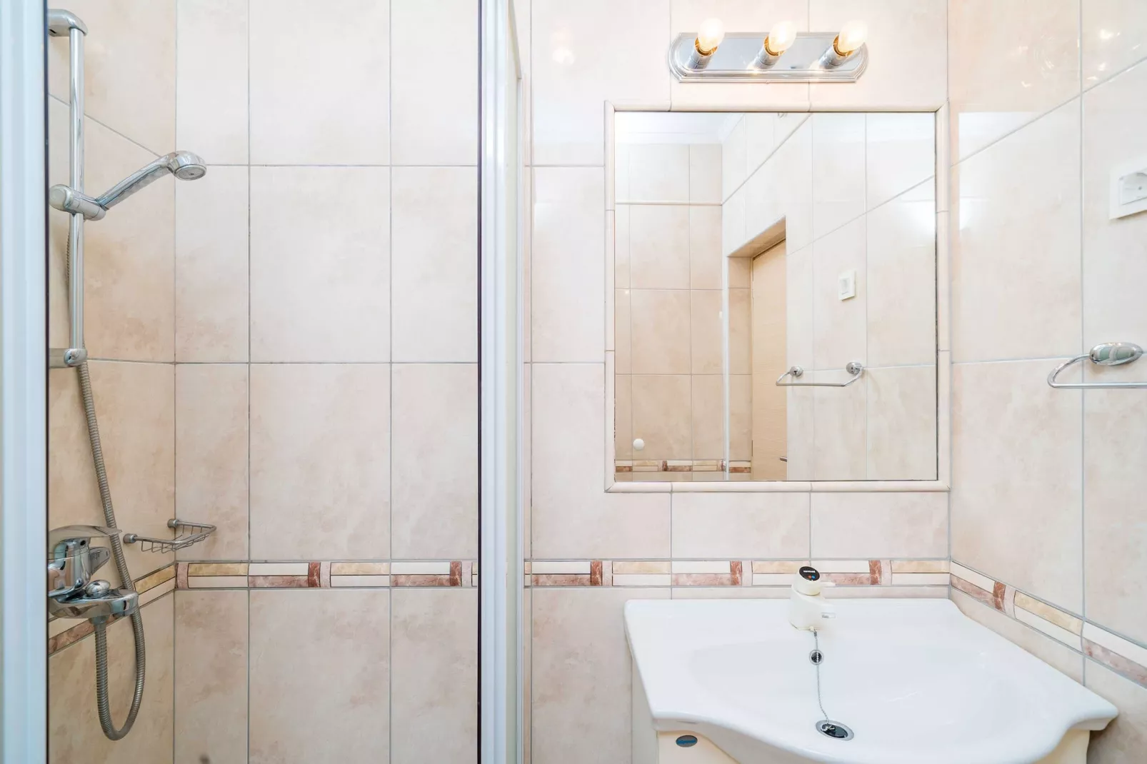 Apartments Marnic Blue Chill-Comfort One Bedroom Apartment  with Balcony and Sea View(A4)-Badkamer