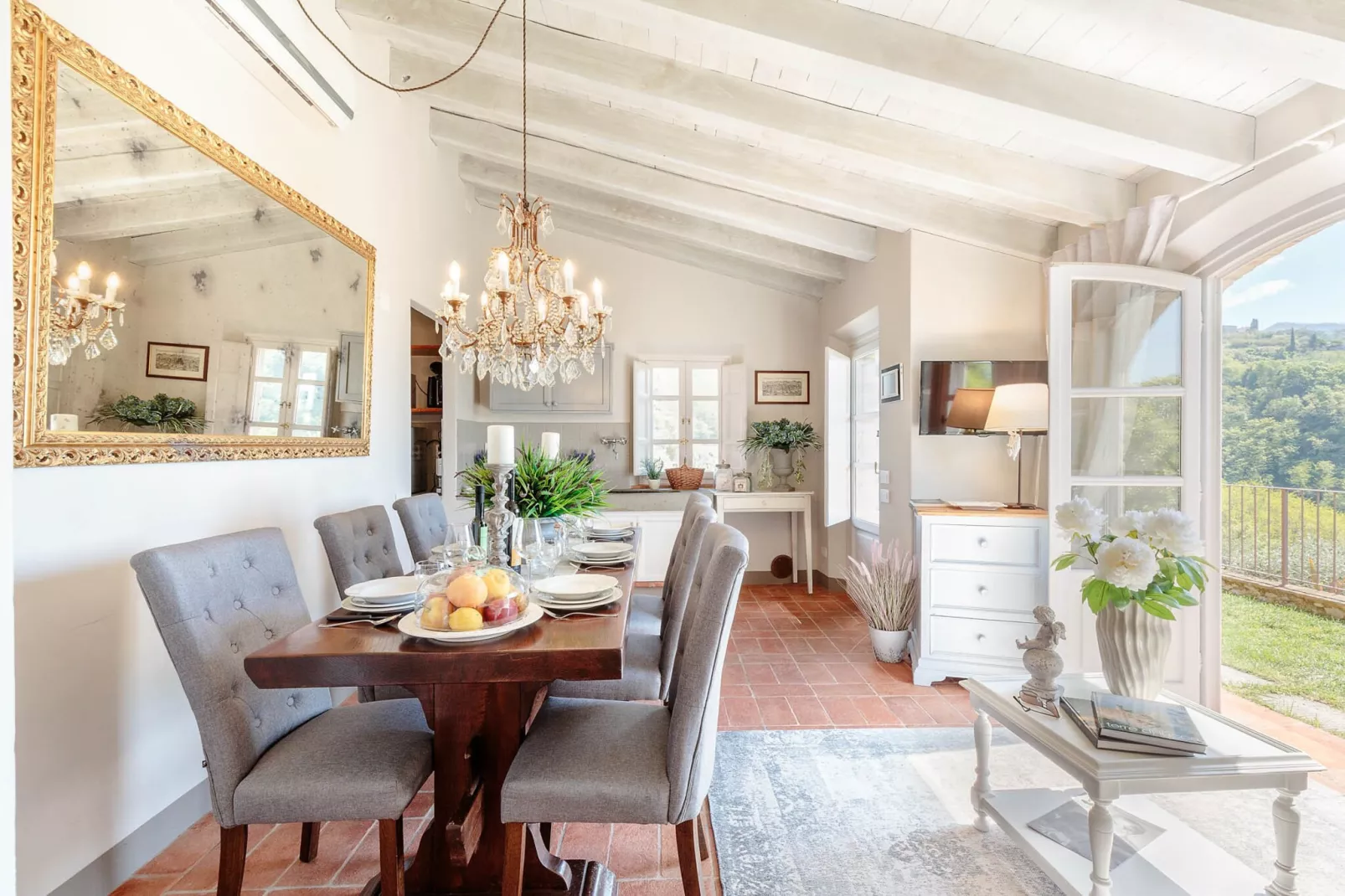 La Macina Farmhouse-Eetkamer