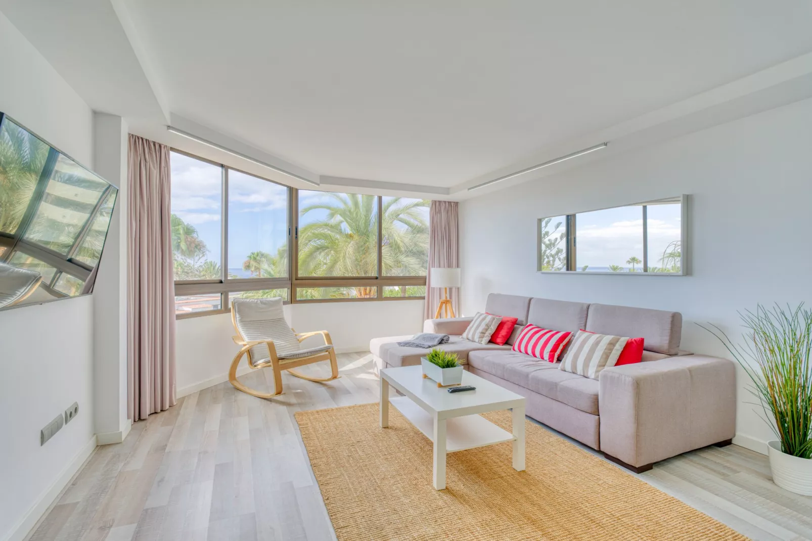 Aguila Beach Ocean View By CanariasGetaway-Woonkamer
