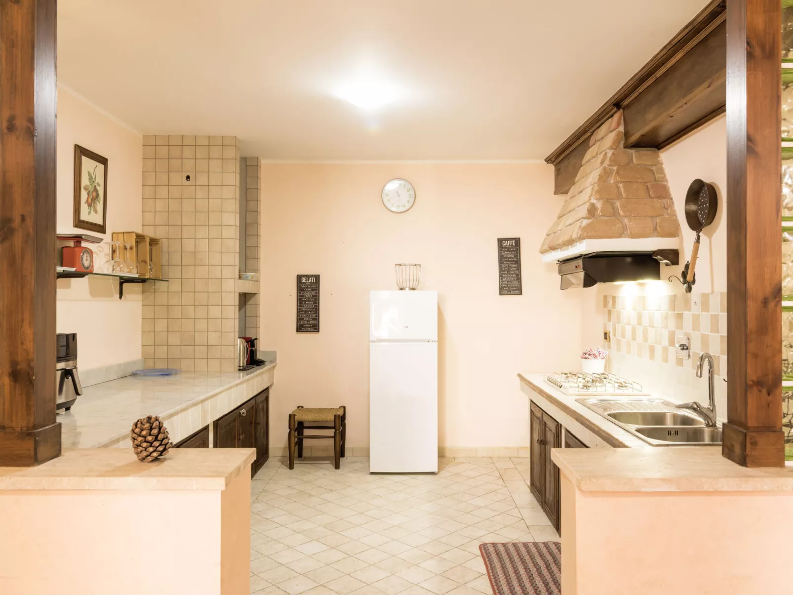 Dimora Lucretili-Binnen