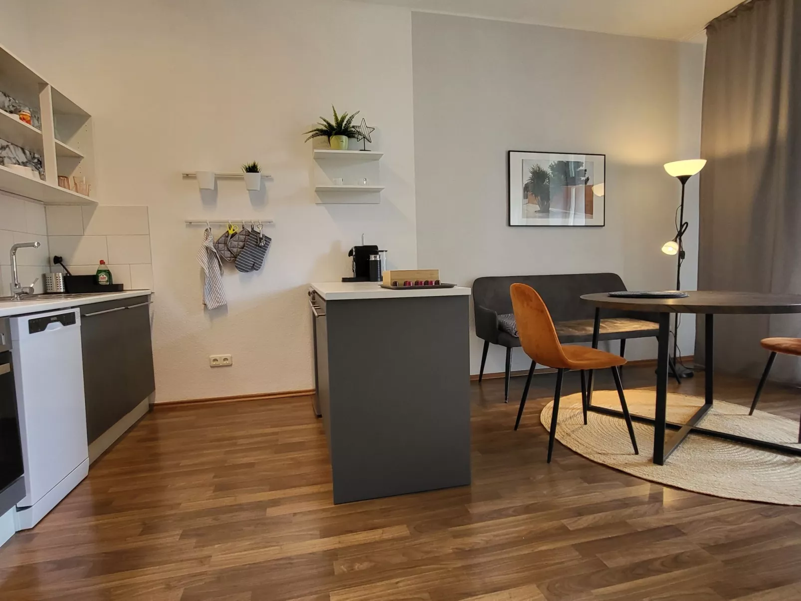 Modernes Apartment in Magdeburg-Binnen