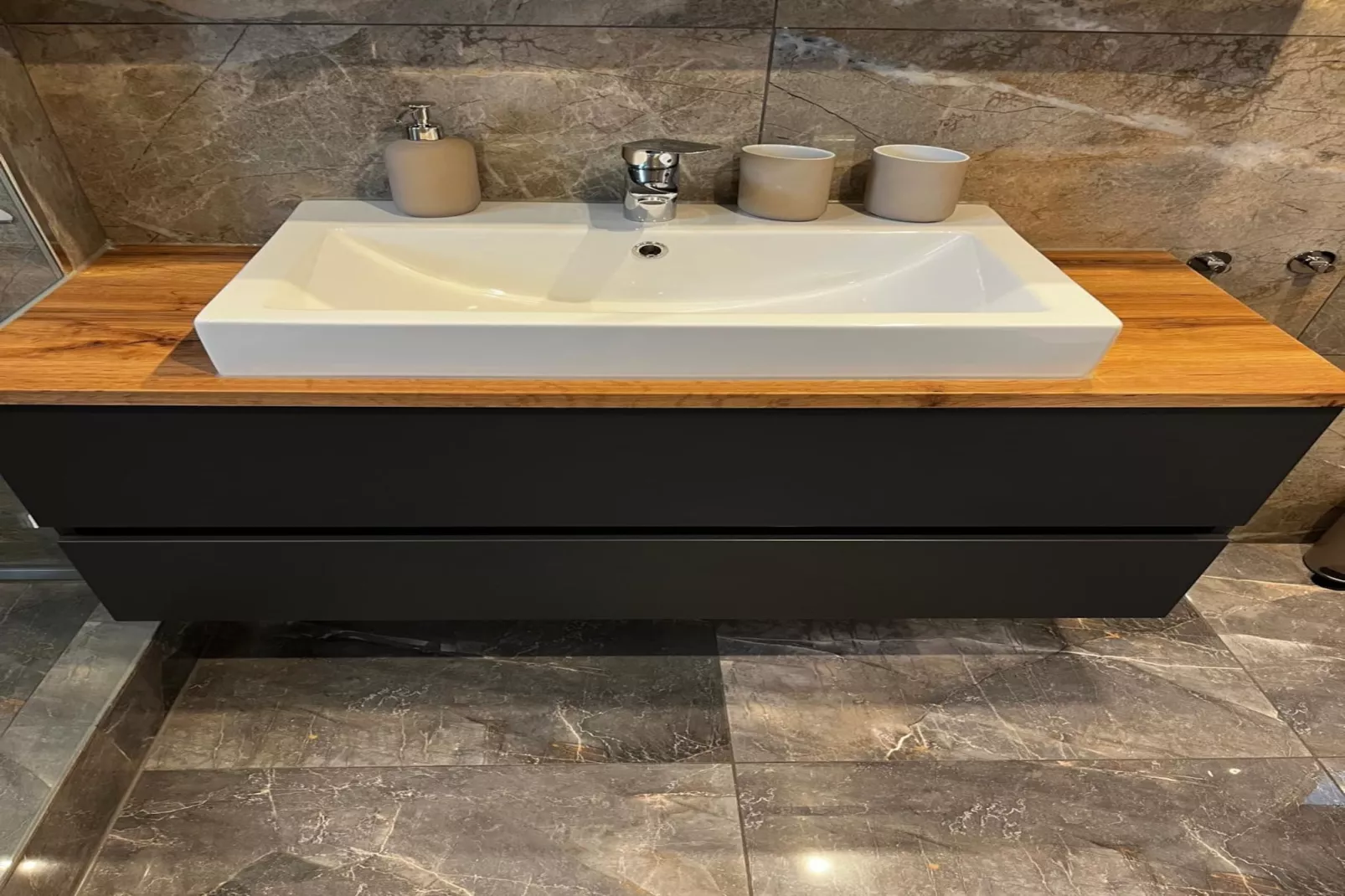 HoLaRi APP-Badkamer