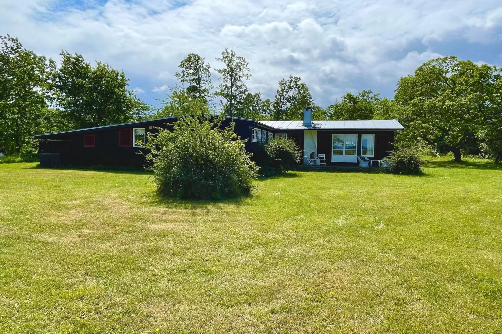 Gezellig vakantiehuis aan zee in Grankullavik-Buitenlucht