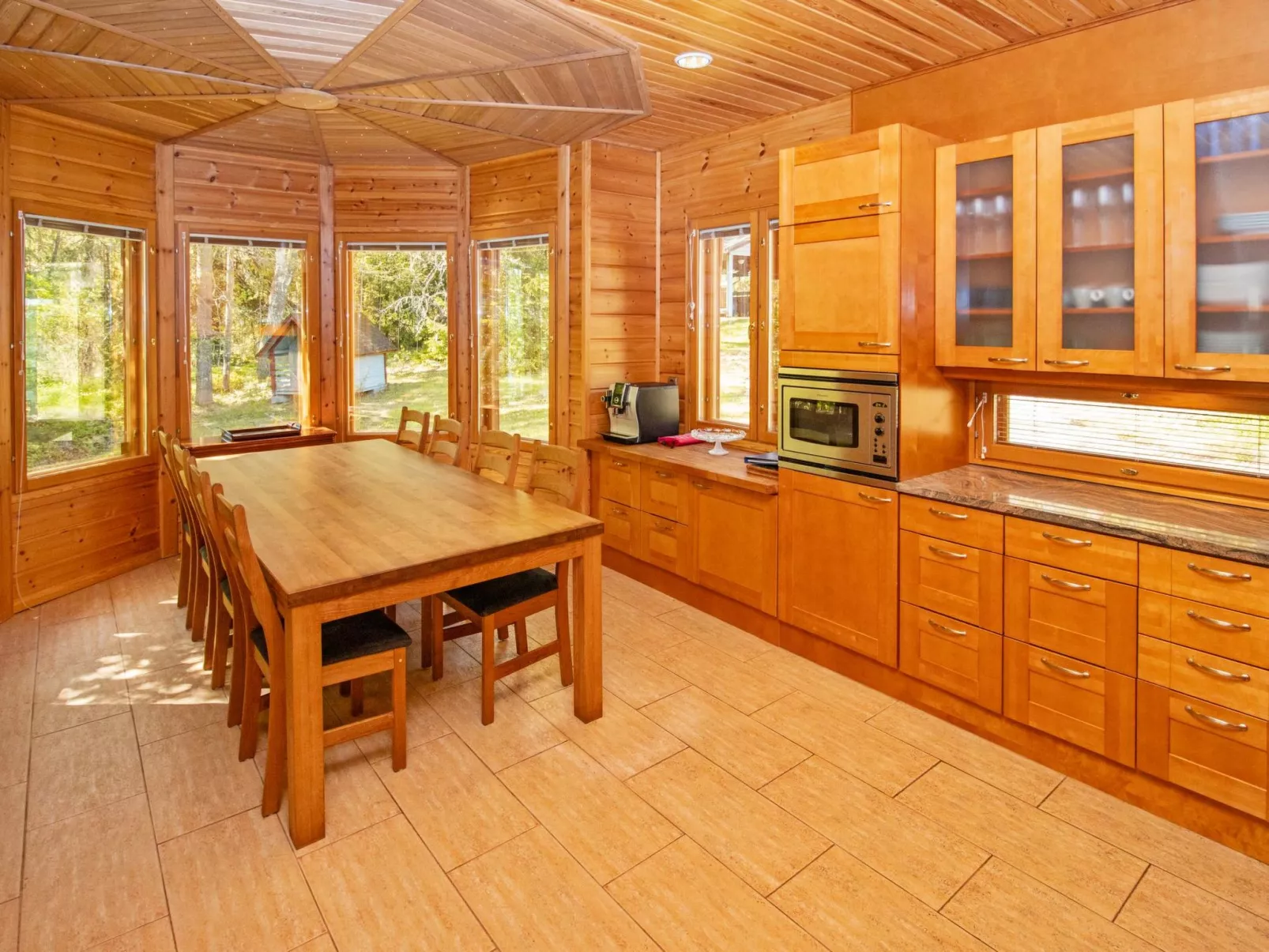 Villa frideberg-Binnen