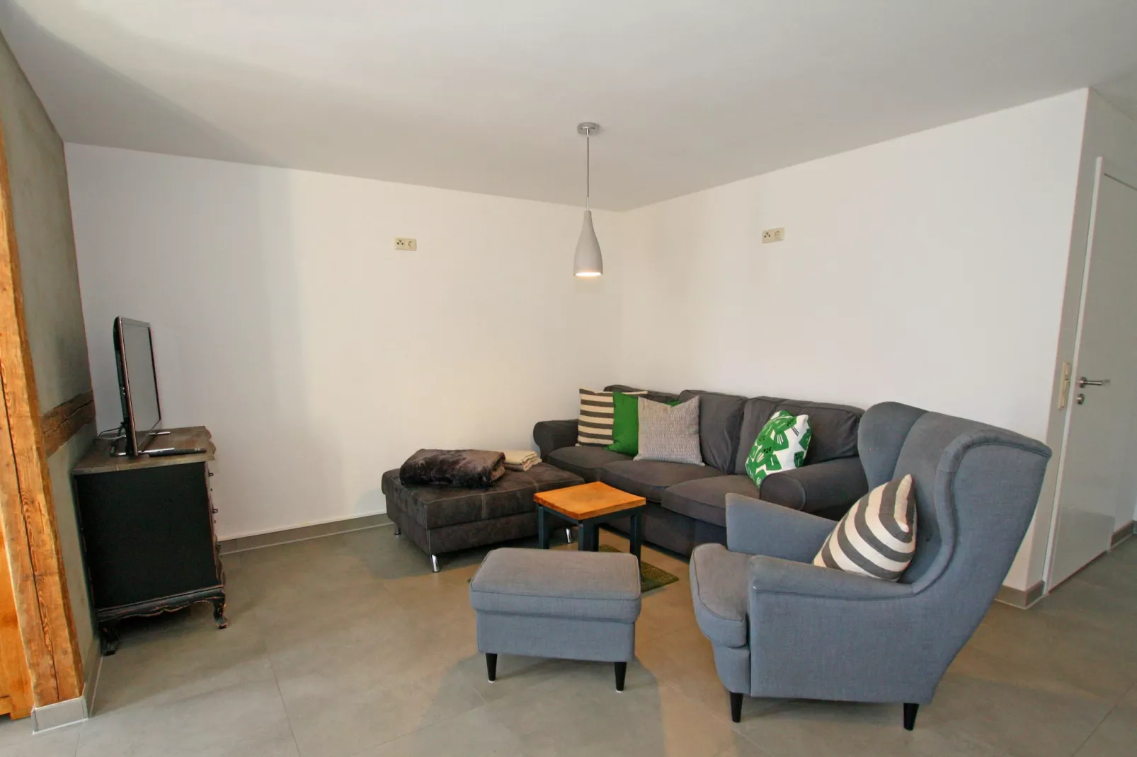 Fewo EG 4 P-Woonkamer