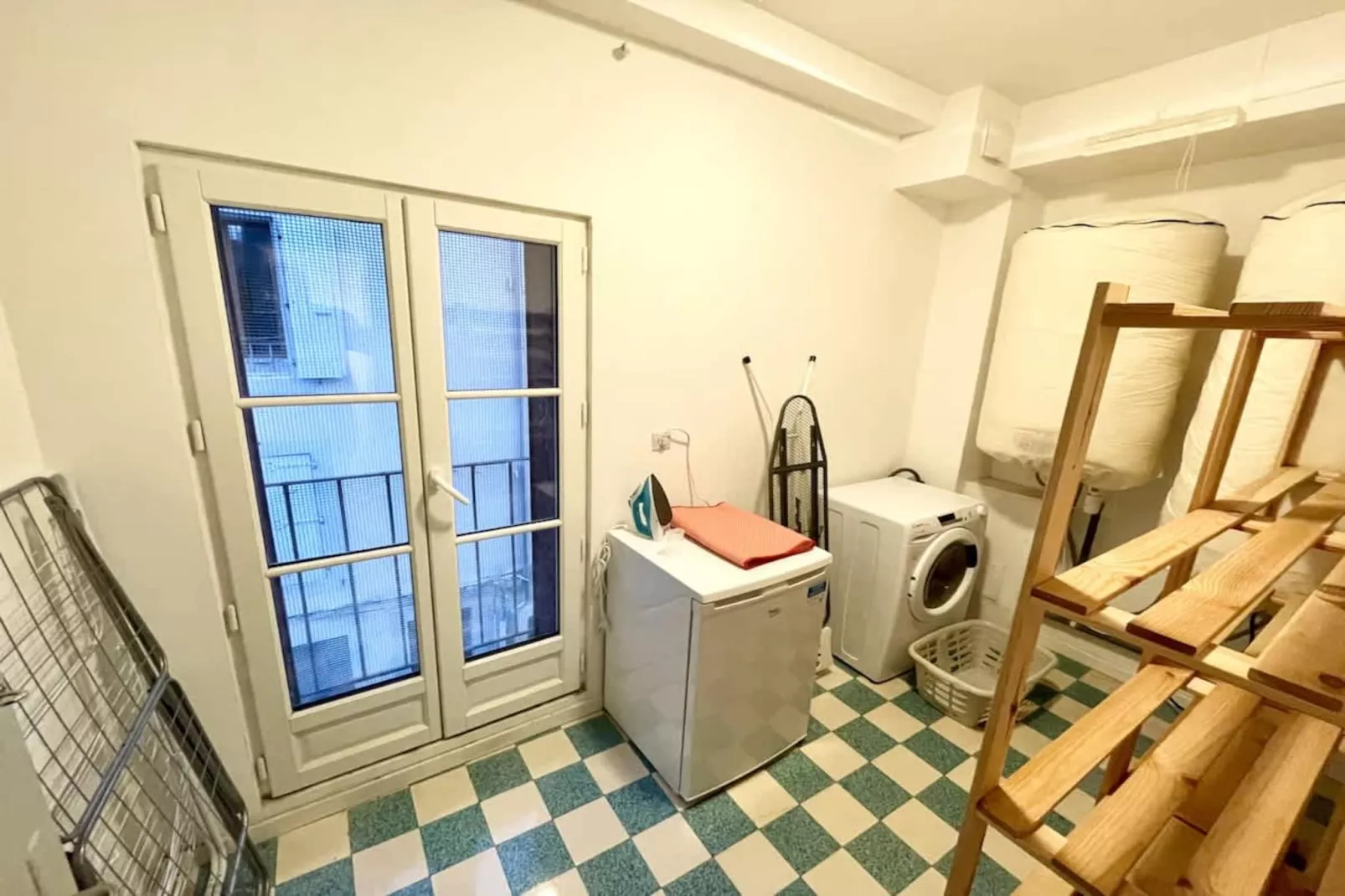 29 Chambre Neuf Éclu-Badkamer