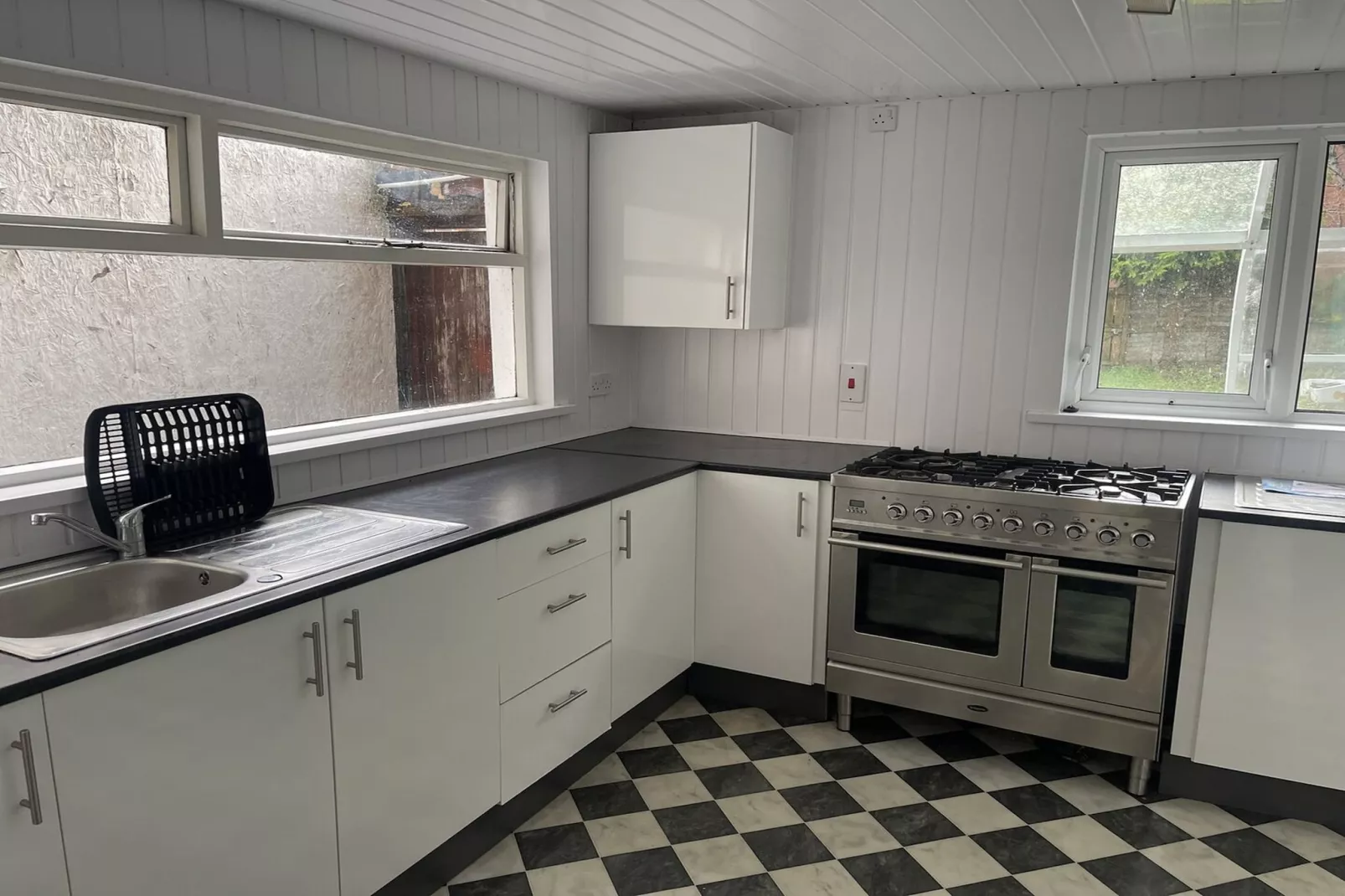NI_BLT006_Standard Double Room-Keuken