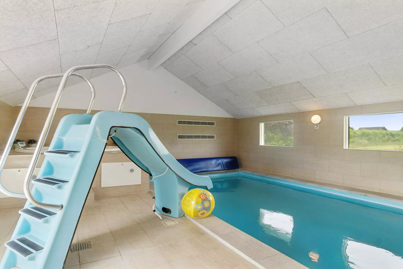 14 persoons vakantie huis in Ebeltoft-Zwembad