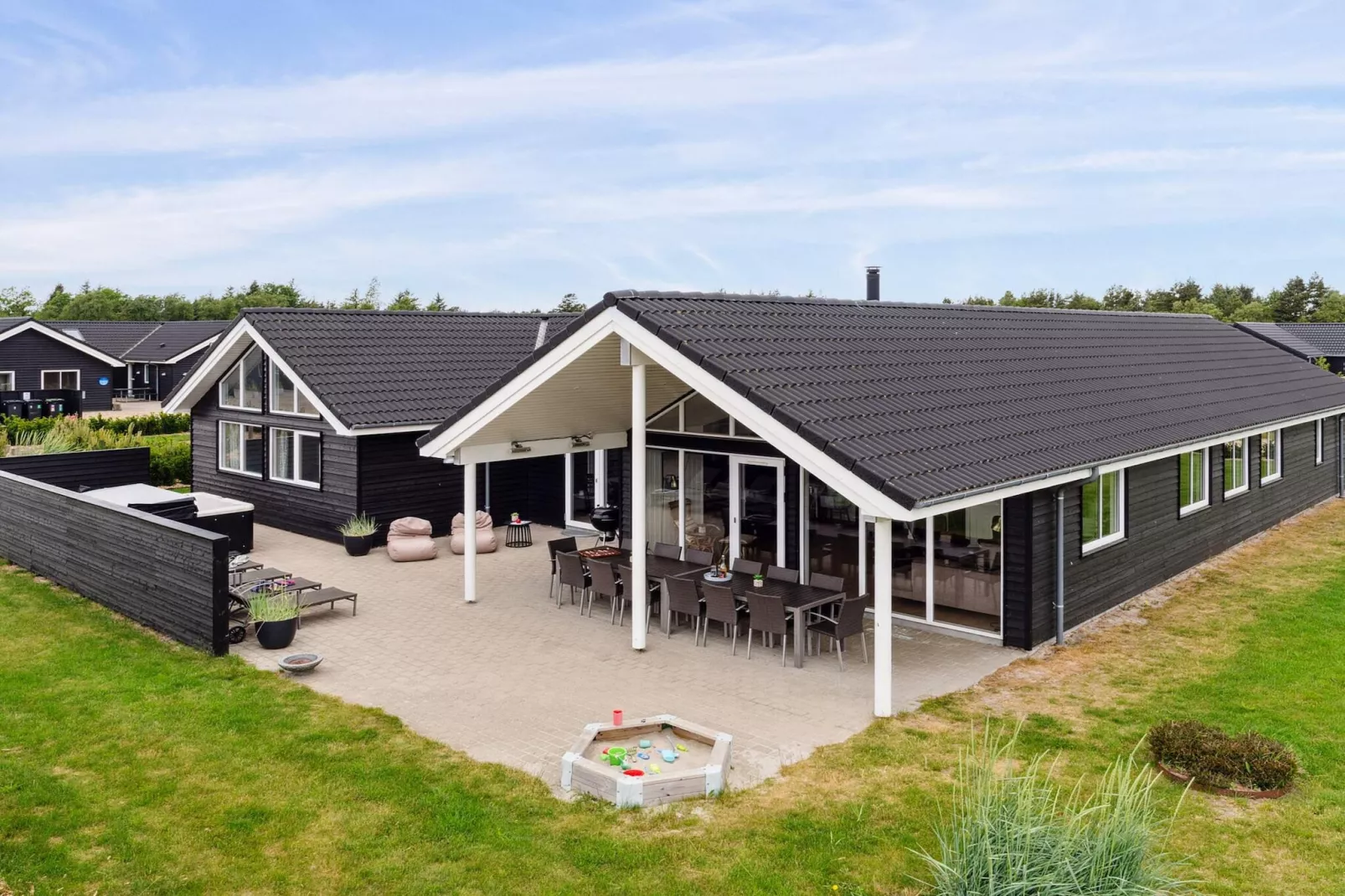 Luxe retraite met zwembad -- By Traum Ferienwohnungen-Buitenlucht