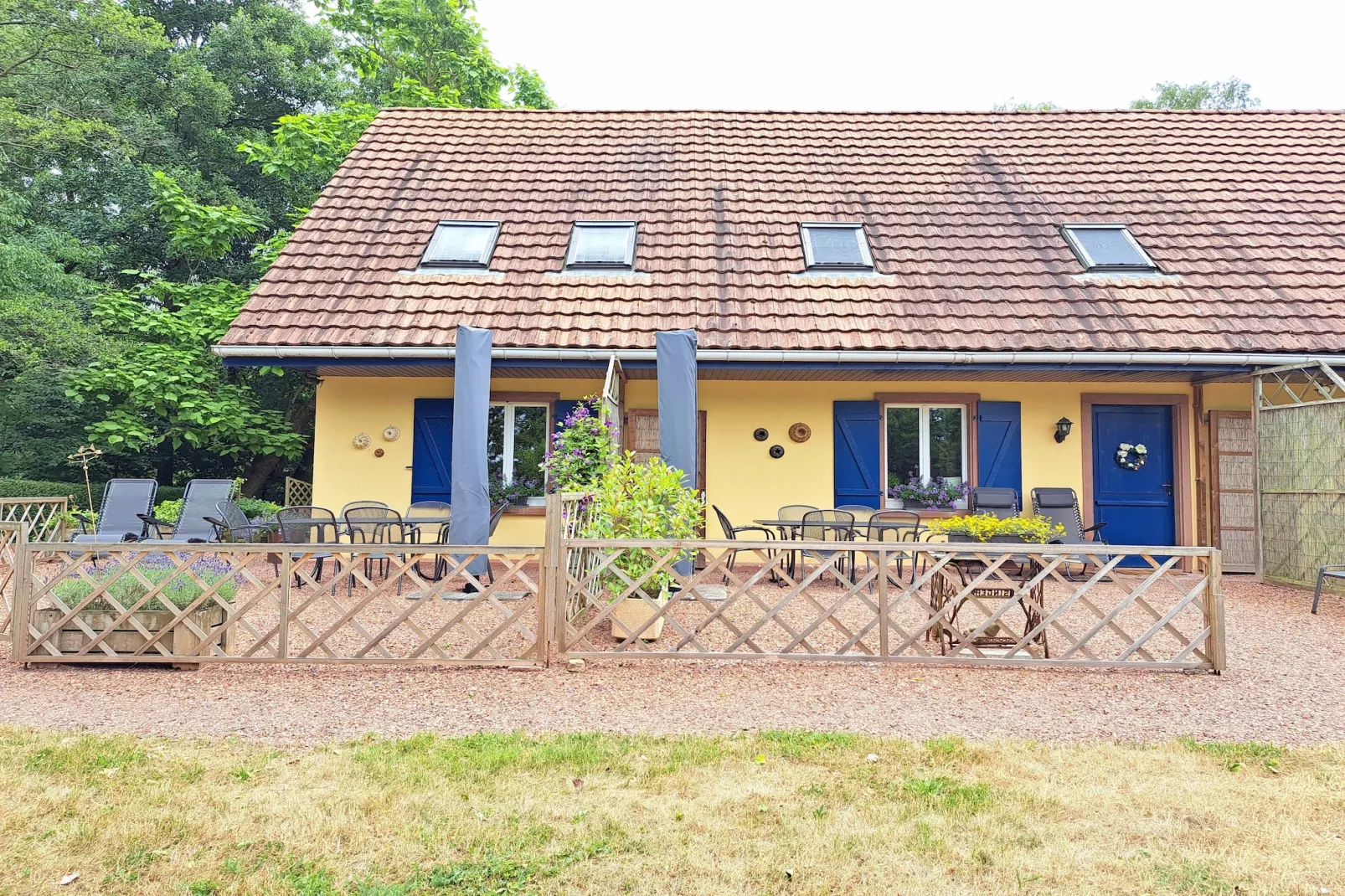 Holiday farm Kindwiller / Type C - Maison 75 qm-Buitenkant zomer