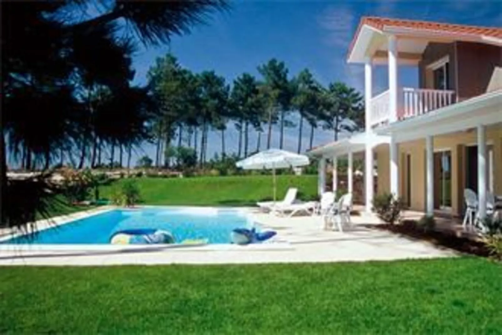 Eden Parc Golf 3-Zwembad