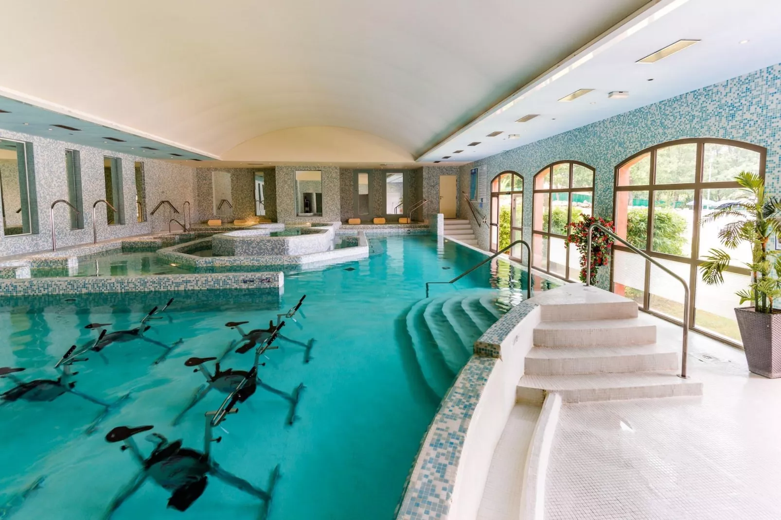 Domaine de Fayence 6-Zwembad