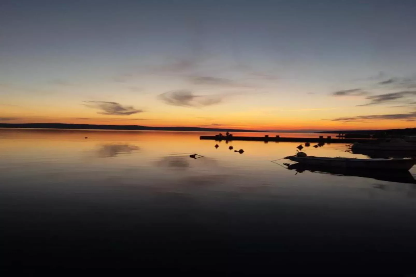 Dalmatian house Sukosan-Gebieden zomer 1km