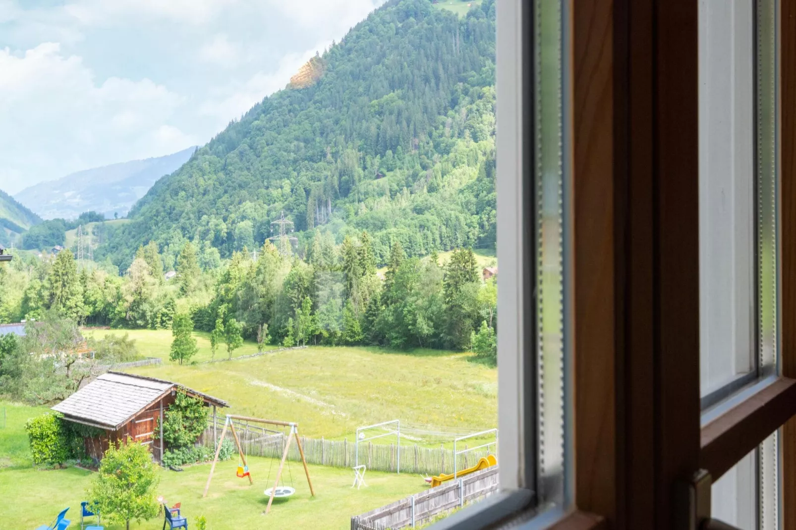 Haus Lukan Groß-Uitzicht zomer