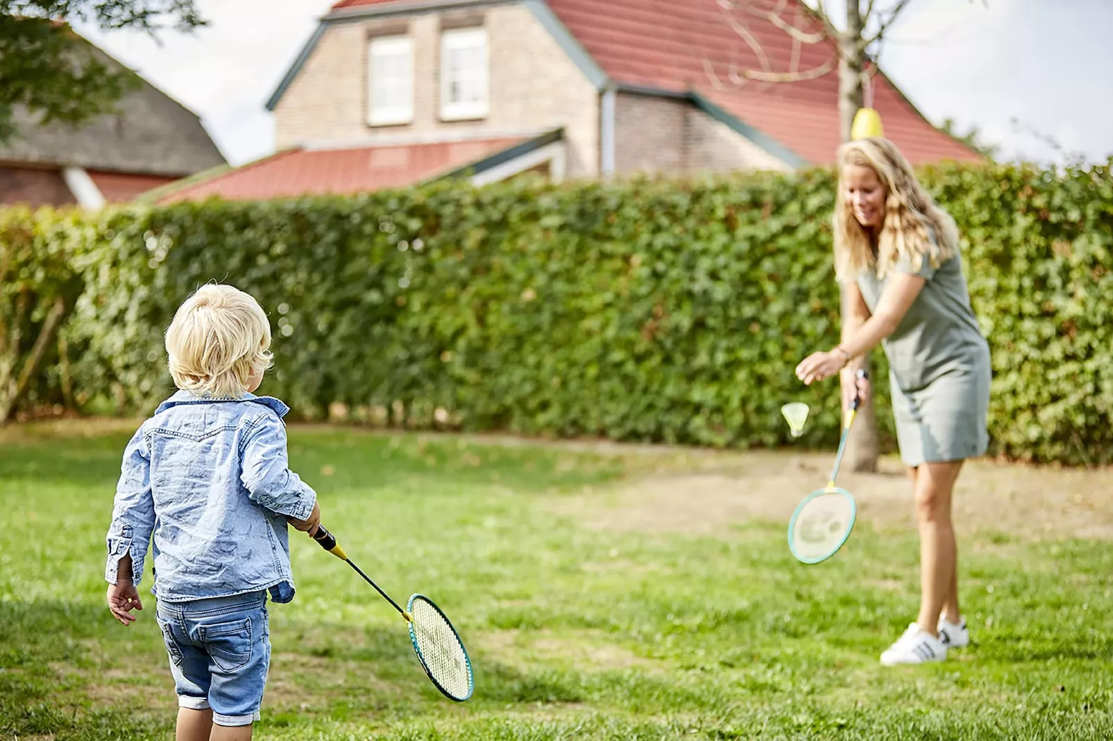Buitenhof De Leistert 2 - Tuinen zomer