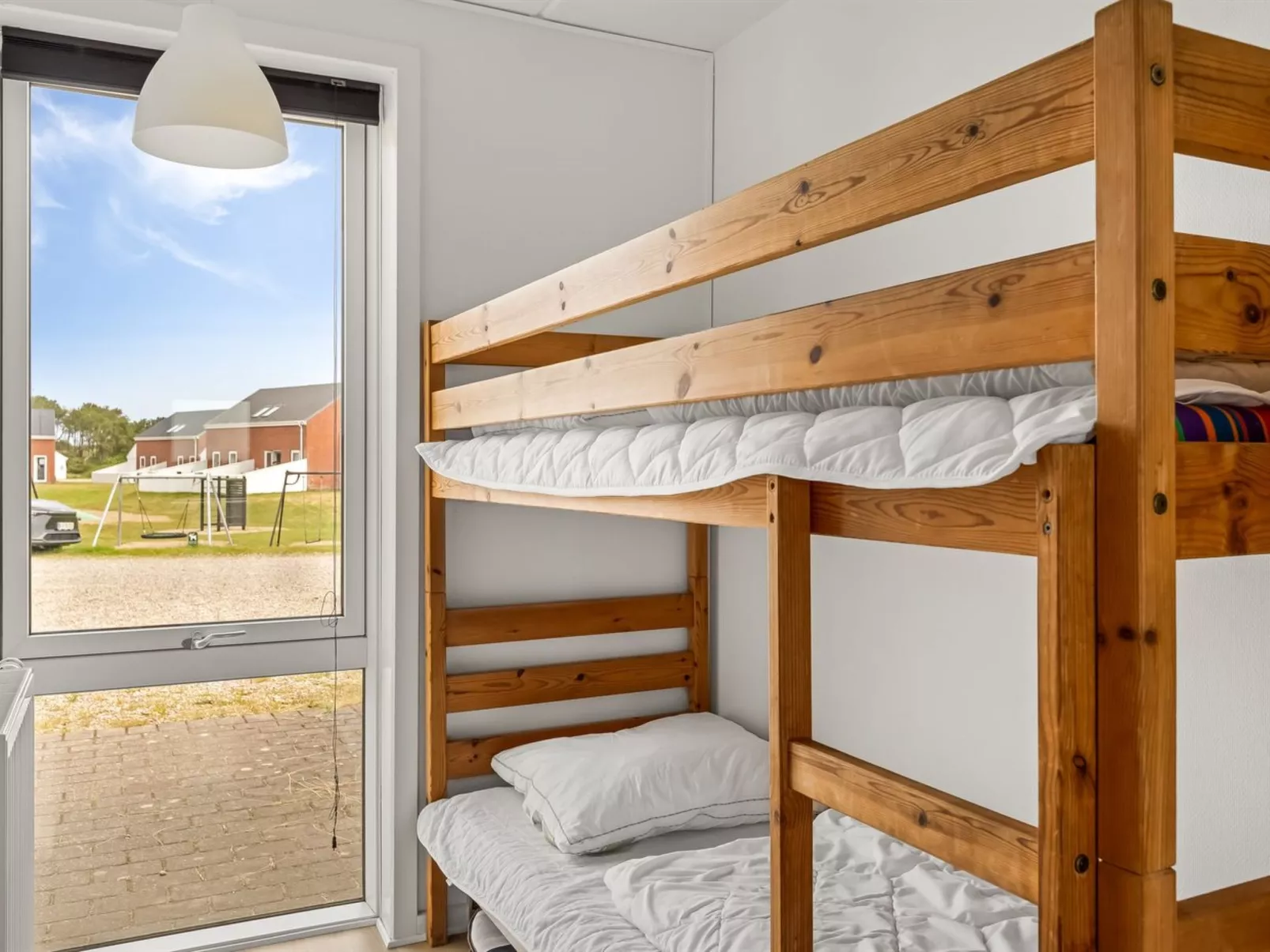 "Drita" - 2.3km from the sea-Binnen