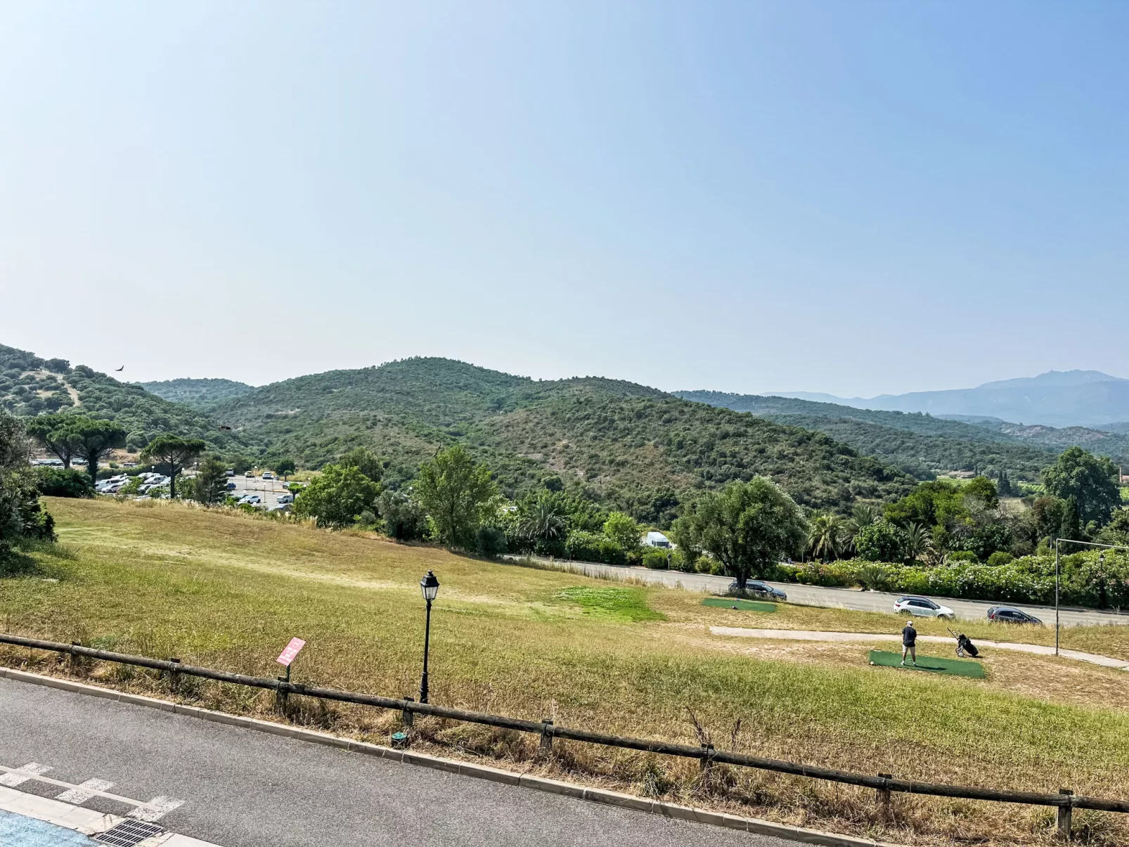 Le Village (C9 279)-Buiten