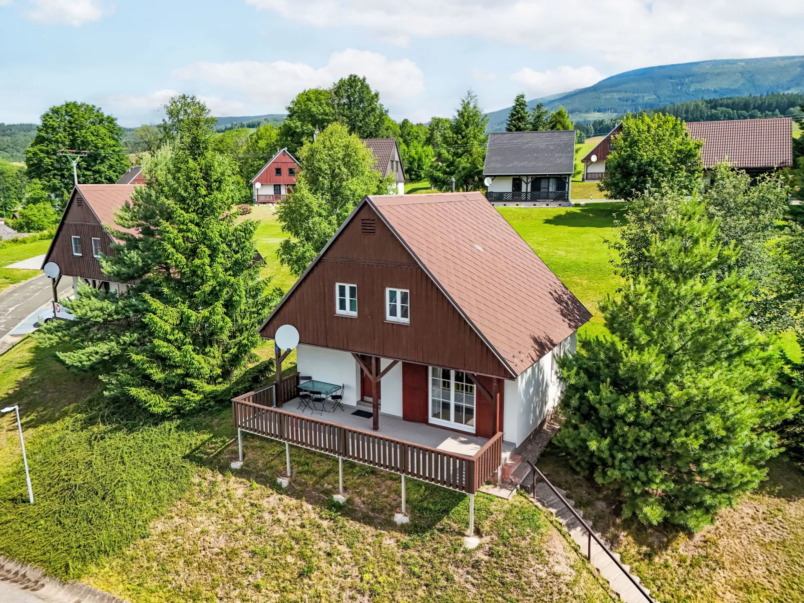 Holiday Hill 45-Buiten