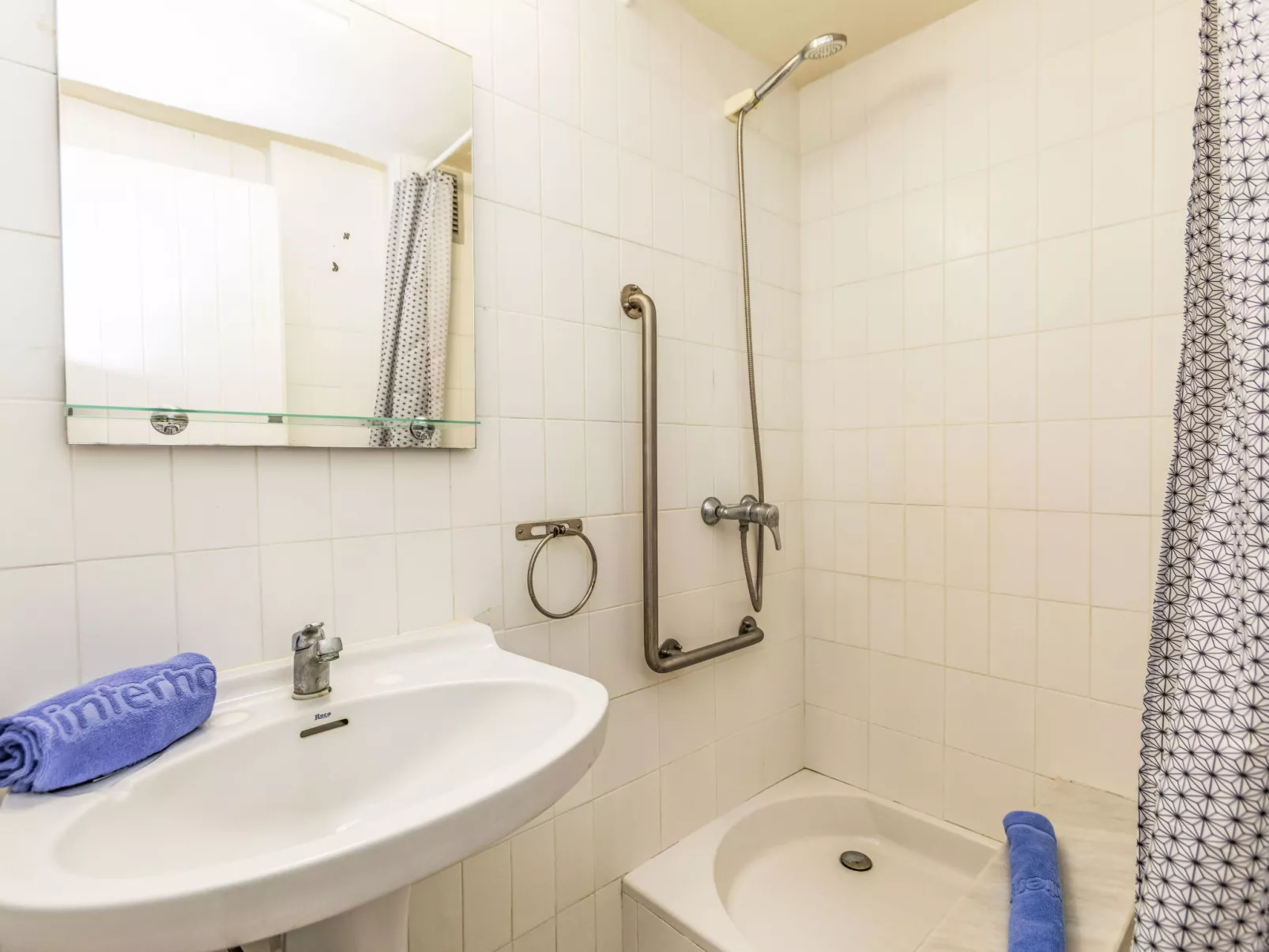 Paradise beach-Binnen