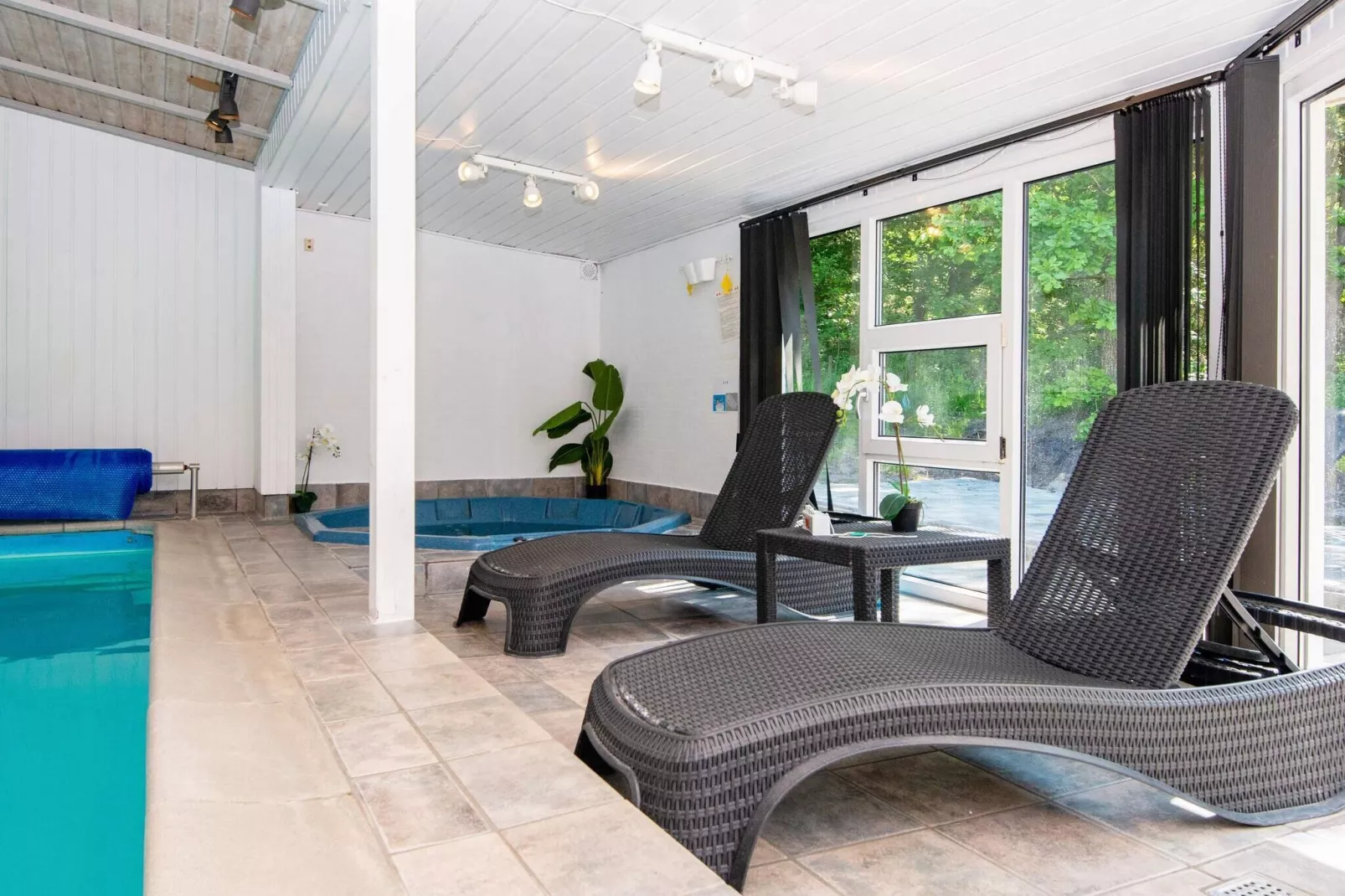 Charmant vakantiehuis met Sauna in Glesborg-Zwembad