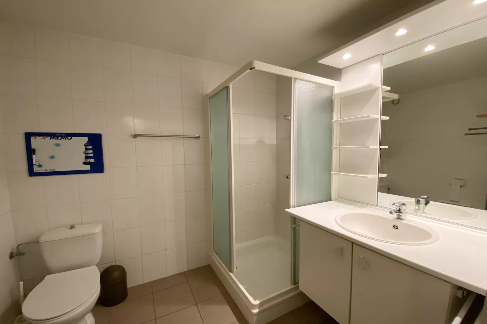 SEASIGHT A 0303GAR-Badkamer