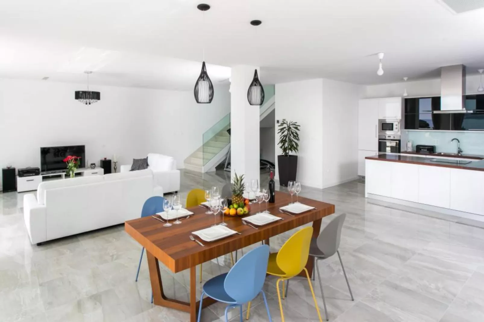 Villa Dupcic - Five-Bedroom Villa with Private Pool and Sea View-Eetkamer
